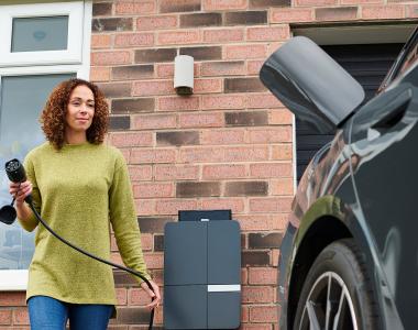 Aurora Energy Generation You - The Charger -  What is a home battery and how does it work